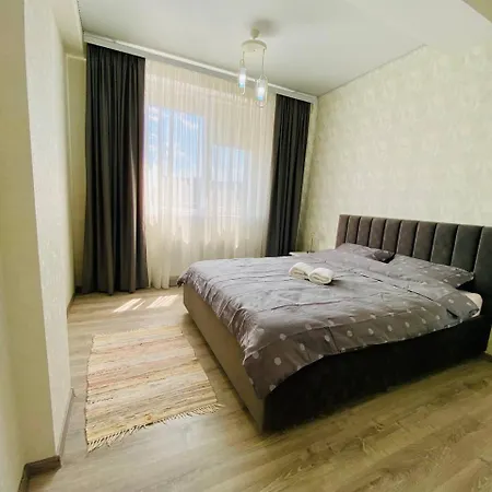 Dream Home 2 Rooms Apartment Chişinău Esterno foto
